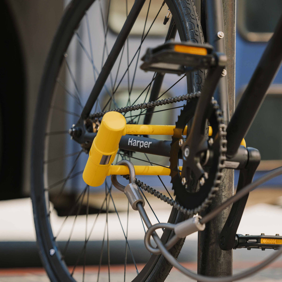 Lookout U-Lock Bike Lock With Cable - 14mm | Retrospec