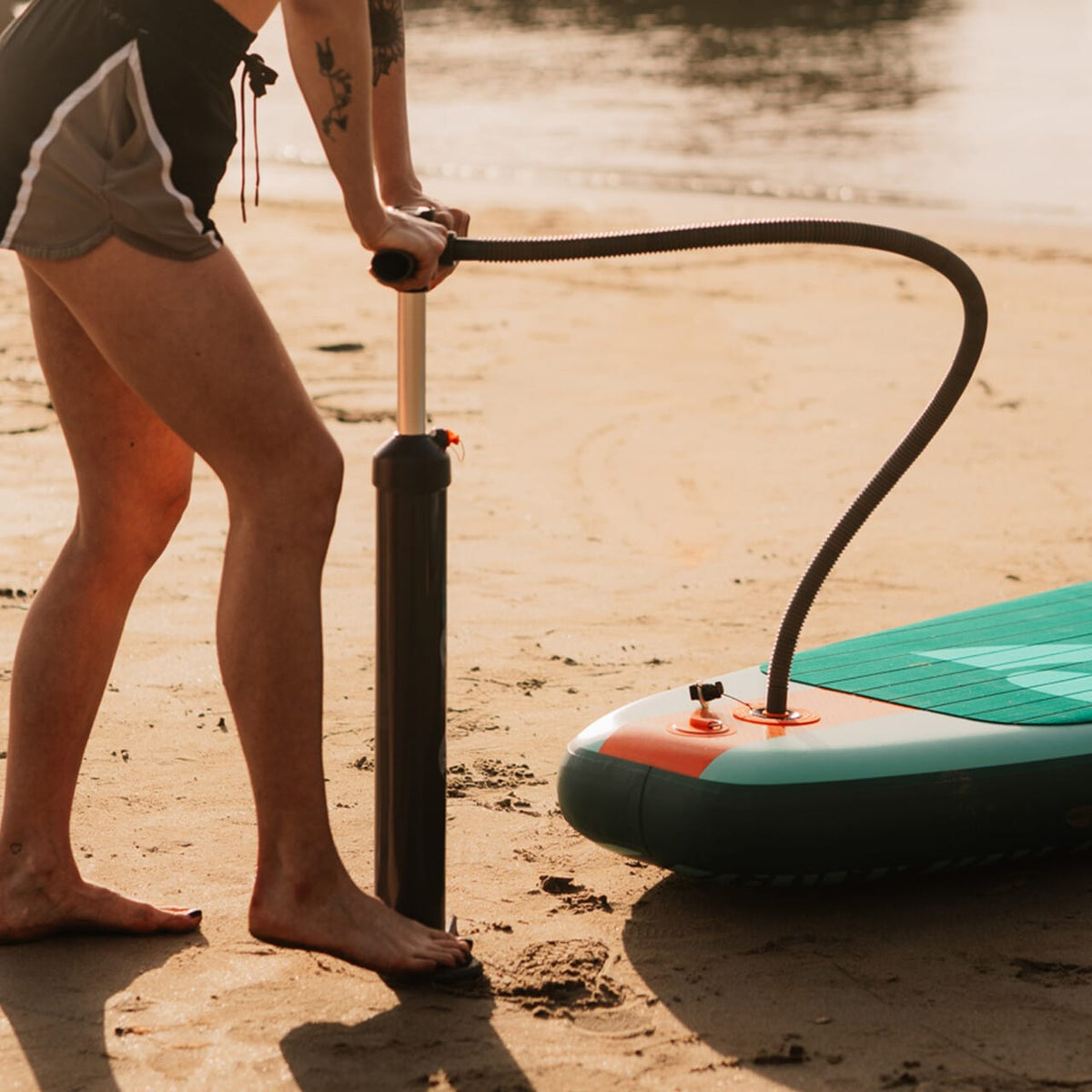 Weekender iSUP Dual Action Floor Pump | Retrospec